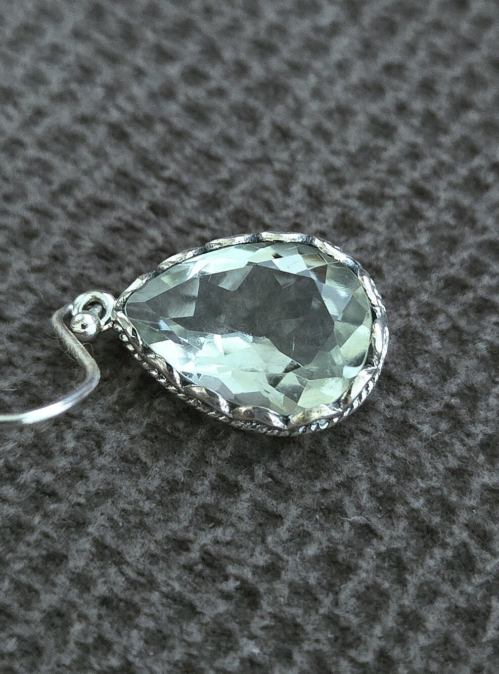 Shivam Green💚 Amethyst Teardrop💧Earrings - Picture 6 of 16